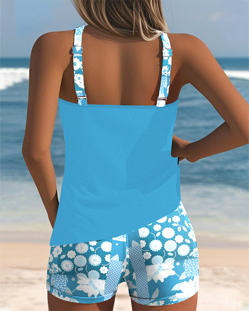 Sabrina | Tweedelig Badpak met Comfortabele Pasvorm en Bloemige Strandstijl